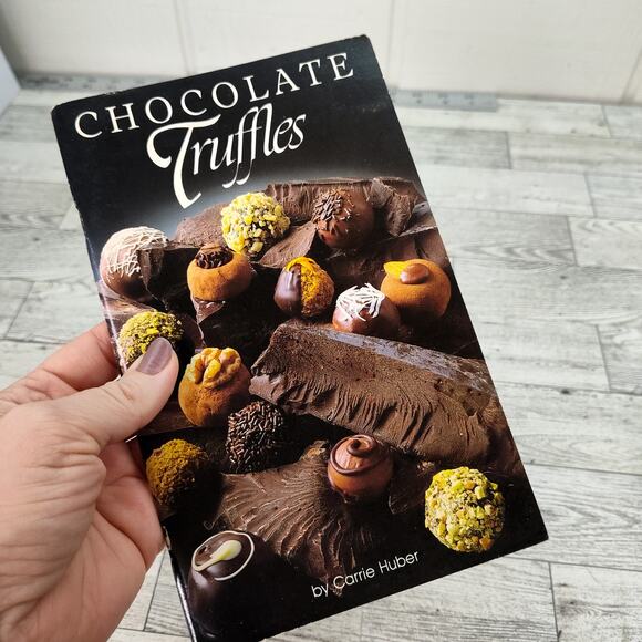 Chocolate Truffles 1985 Cookbook Booklet‎ by Carrie Huber - Picture 1 of 12